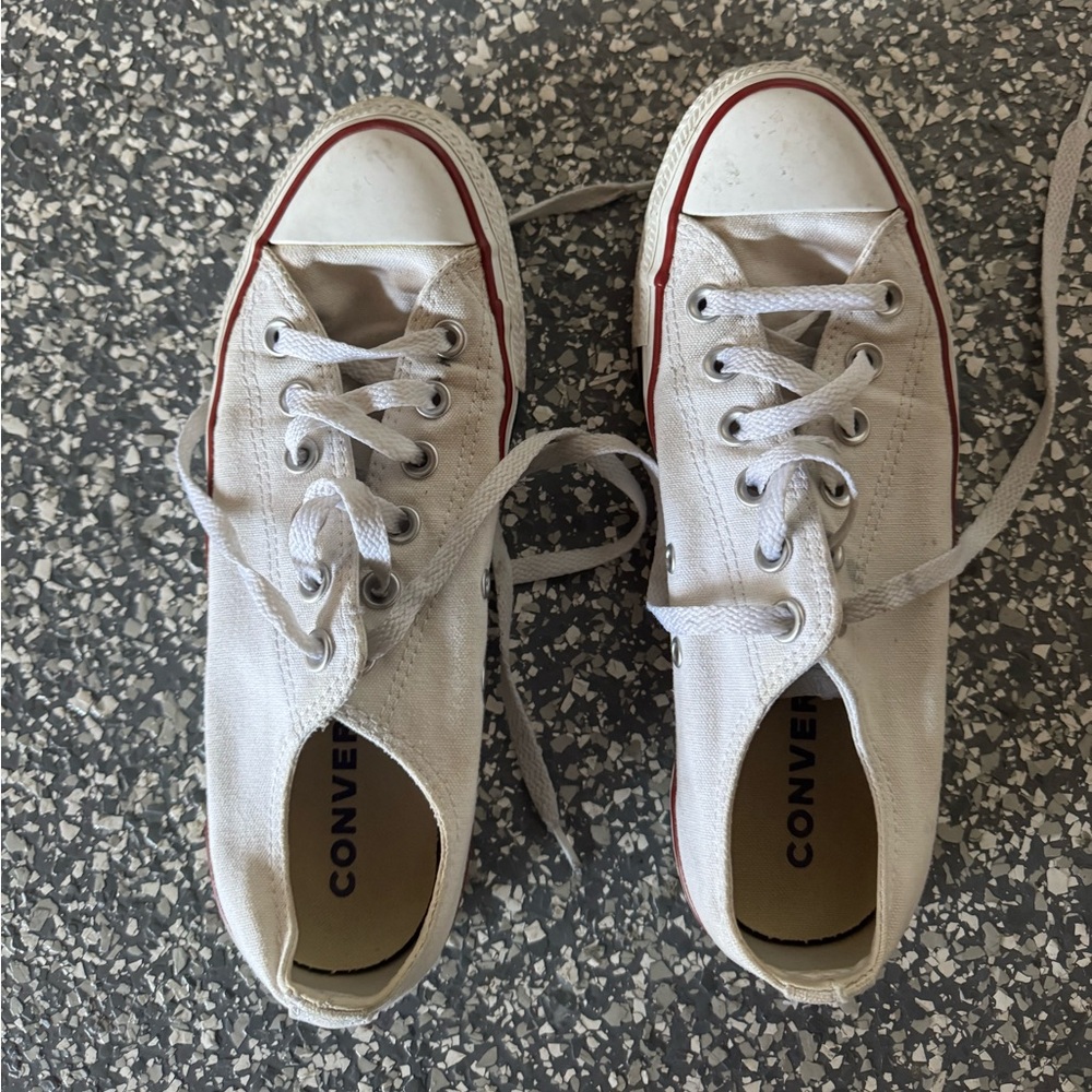 Converse Chuck Taylor All Star Low Top Sneakers US 8.5